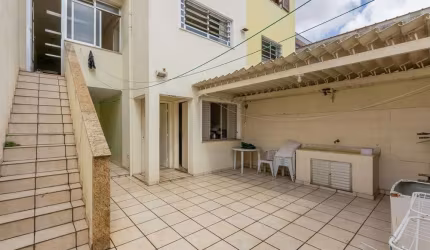 Casa à venda em São Paulo, Chácara Seis de Outubro, com 3 quartos, 139m²