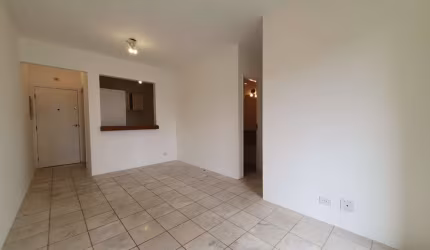 Apartamento com 3 quartos à venda na Rua Doutor Oscar Monteiro de Barros, Vila Andrade, São Paulo, 74 m2 por R$ 400.000