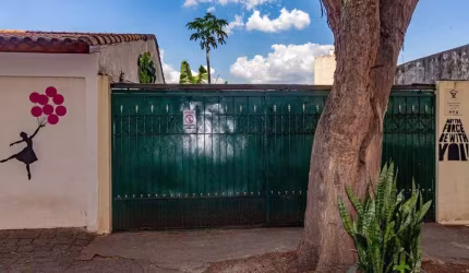 Casa à venda em São Paulo, Bela Vista, com 3 quartos, 154m²