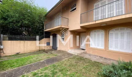 Casa com 4 quartos à venda na Rua Licínio Cardoso, 26, Chácara das Pedras, Porto Alegre, 266 m2 por R$ 1.600.000