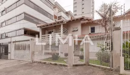 Casa com 4 quartos à venda na Rua Maestro Salvador Campanella, Jardim Itu Sabará, Porto Alegre, 233 m2 por R$ 899.990