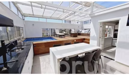 Cobertura Duplex para Venda em São Paulo, Vila Andrade, 4 dormitórios, 2 suítes, 5 banheiros, 3 vagas