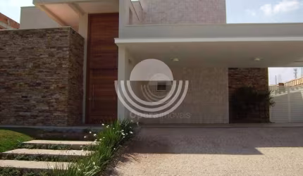 Casa à Venda em Condomínio Alto Padrão na região do Alphaville Campinas