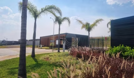 Terreno com 365m2 de