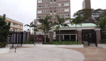 Apartamento à Venda no Cambuí em Campinas. Requintado, planta diferenciada, todo automatizado, clean e com Mobiliário de Alto Padrão