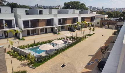 Casa Duplex Nova e Geminada à Venda no Condomínio Lagoa Sky House no Taquaral em Campinas: Condomínio composto por 28 casas em um terreno de 5.160m2