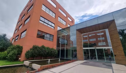 Sala de 196m2 em Condomínio Empresarial para Vender no bairro Alphaville em Campinas.