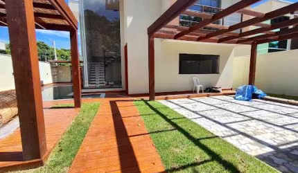 Casa com 4 dormitórios à venda, 300 m² por R$ 2.149.000,00 - Arraial D Ajuda - Porto Seguro/BA