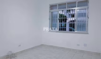 BOQUEIRÃO SANTOS 2 DORMITÓRIOS 1 VAGA GARAGEM PRÓXIMO À PRAIA