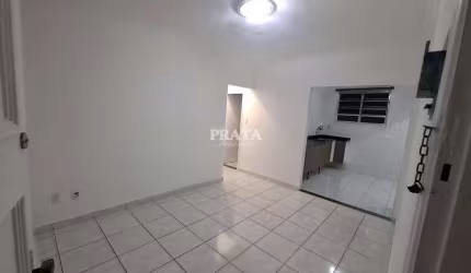 BOQUEIRÃO SANTOS 2 DORMITÓRIOS 1 VAGA GARAGEM PRÓXIMO À PRAIA