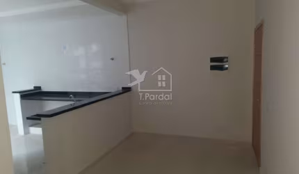 Apto bem localizado - Próximo Av. Treze de Maio