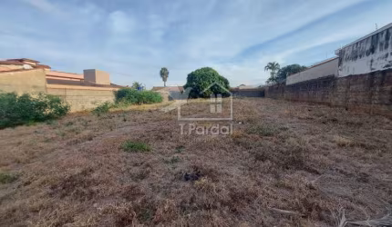 Excelente Lote, Plano, Alto e Com uma Linda Vista