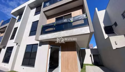 Sobrado Residencial à venda, Uberaba, Curitiba - SO0117.