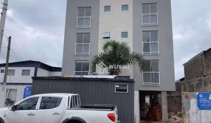Apartamento Residencial à venda, Emiliano Perneta, Pinhais - AP0220.