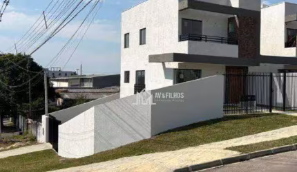 Sobrado com 3 dormitórios à venda, 127 m² por R$ 812.000,00 - Atuba - Curitiba/PR
