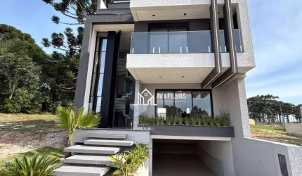 Sobrado com 3 dormitórios à venda, 290 m² por R$ 1.700.000,00 - Costeira - São José dos Pinhais/PR