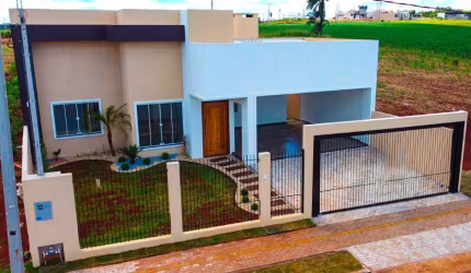 Casa Alto Padrão com suíte + 2 Quartos no lot Cataratas
