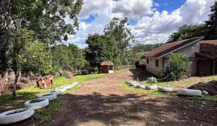 Chacará com 7.000 m² escriturado