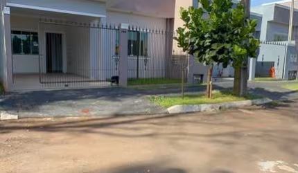 Casa no Lot. Ipê, Primavera com 1suíte+1quarto.