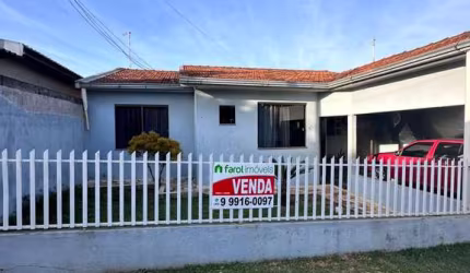 Casa em Toledo-PR, 3quartos+2banheiros