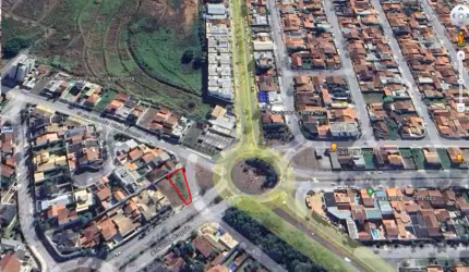 Terreno à venda no Portal das Colinas, Guaratinguetá  por R$ 340.000