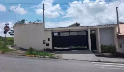 Casa com 2 quartos à venda no Jardim França II, Guaratinguetá  por R$ 580.000