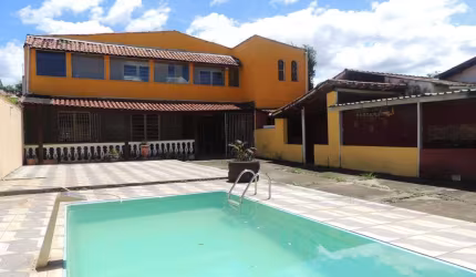 Casa com 4 quartos à venda no Belveder Clube dos 500, Guaratinguetá , 200 m2 por R$ 450.000