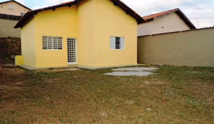 Casa com 3 quartos à venda no Residencial COOPEMI I, Guaratinguetá , 70 m2 por R$ 400.000