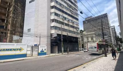 SALA COMERCIAL - EMPRESARIAL LYGIA UCHÔA DE MEDEIROS