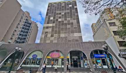 Sala comercial à venda na Rua Comendador Araújo, Centro, Curitiba, 147 m2 por R$ 654.677
