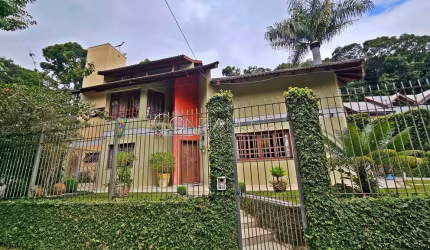 Casa com 4 quartos à venda na Rua Altevir Baptista de Lara, Barreirinha, Curitiba, 243 m2 por R$ 1.300.000
