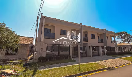 Casa com 3 quartos à venda na Rua Agudos do Sul, 1111, Afonso Pena, São José dos Pinhais, 105 m2 por R$ 779.000