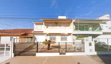 Casa com 5 quartos à venda na Rua Antônio Gomes, 60, Estreito, Florianópolis, 220 m2 por R$ 1.750.000