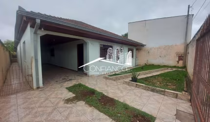 Casa com 4 quartos à venda na Rua João Pinto Martins, Guaraituba, Colombo, 200 m2 por R$ 490.000