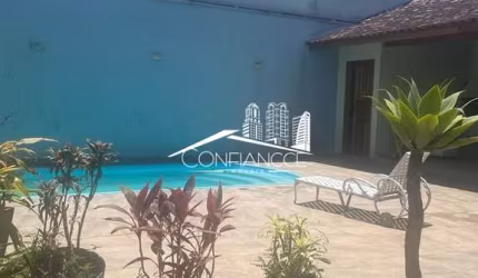 Casa com 3 quartos à venda na Av. Regina Lucia, Coroados, Guaratuba, 185 m2 por R$ 800.000