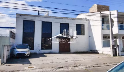 Barracão / Galpão / Depósito à venda na Rua João Saturnino Ouriques, 780, Kobrasol, São José, 360 m2 por R$ 1.800.000