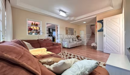 Casa com 3 quartos para alugar na Rua Embaixador Hipólito de Araújo, 100, Rebouças, Curitiba, 432 m2 por R$ 13.500