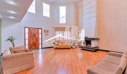 Casa com 4 quartos para alugar na Rua Francisco Querino de Lima, São Braz, Curitiba, 362 m2 por R$ 10.000