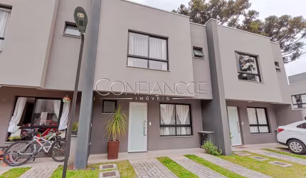 Casa com 3 quartos à venda na Rua Theodoro Makiolka, 2875, Santa Cândida, Curitiba, 104 m2 por R$ 794.900