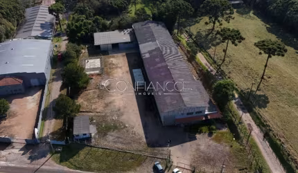 Barracão / Galpão / Depósito para alugar na Rua Antônio Singer, 970, Miringuava, São José dos Pinhais, 1700 m2 por R$ 30.000