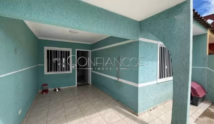 Casa com 3 quartos para alugar na Rua Ema, Capela Velha, Araucária, 80 m2 por R$ 2.900