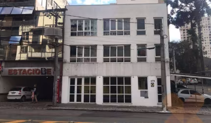 Prédio, 1091 m² - venda por R$ 3.500.000,00 ou aluguel por R$ 18.000,00/mês - Centro - Curitiba/PR