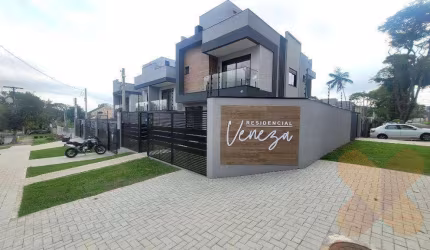Sobrado com 3 dormitórios à venda, 228 m² por R$ 1.679.000,00 - Água Verde - Curitiba/PR