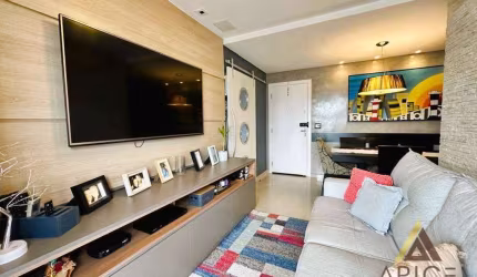 Apartamento com 2 dormitórios à venda, 68 m² por R$ 689.000,00 - Gonzaga - Santos/SP