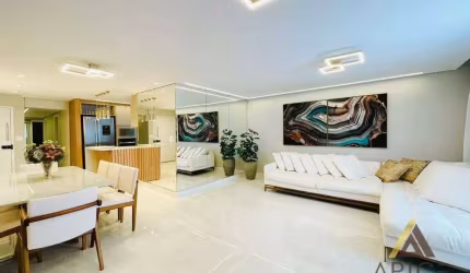 MARAVILHOSO APTO. ALTÍSSIMO PADRÃO FRENTE MAR com 150m² ÚTEIS - 100% REFORMADO E MOBILIADO -  03 DORM. s/ 01 SUÍTE - VARANDA por R$ 2.599M - GONZAGA