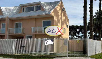 Sobrado com 4 dormitórios à venda, 231 m² por R$ 890.000,00 - Novo Mundo - Curitiba/PR