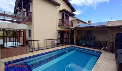 Casa com 4 dormitórios à venda, 264 m² por R$ 1.300.000,00 - Vila Nova Itanhaem - Itanhaém/SP