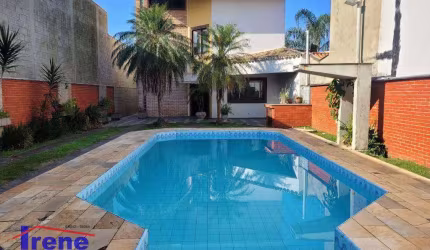 Sobrado a poucos metros da praia com 5 dormitórios à venda, 340 m² por R$ 1.100.000 - Cibratel II - Itanhaém/SP