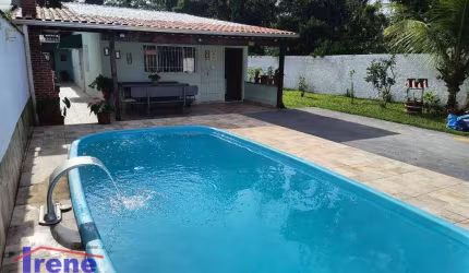 Casa de campo com Piscina, contendo 3 dormitórios à venda, 462 m² por R$ 460.000 - Balneario Gaivotas - Itanhaém/SP
