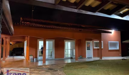 Casa com 3 dormitórios à venda, 300 m² por R$ 742.000,00 - Vila Suarão - Itanhaém/SP